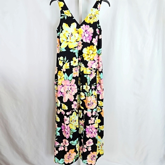 Who What Wear Dresses & Skirts - Who What Wear Floral Dress Sz XS NWT